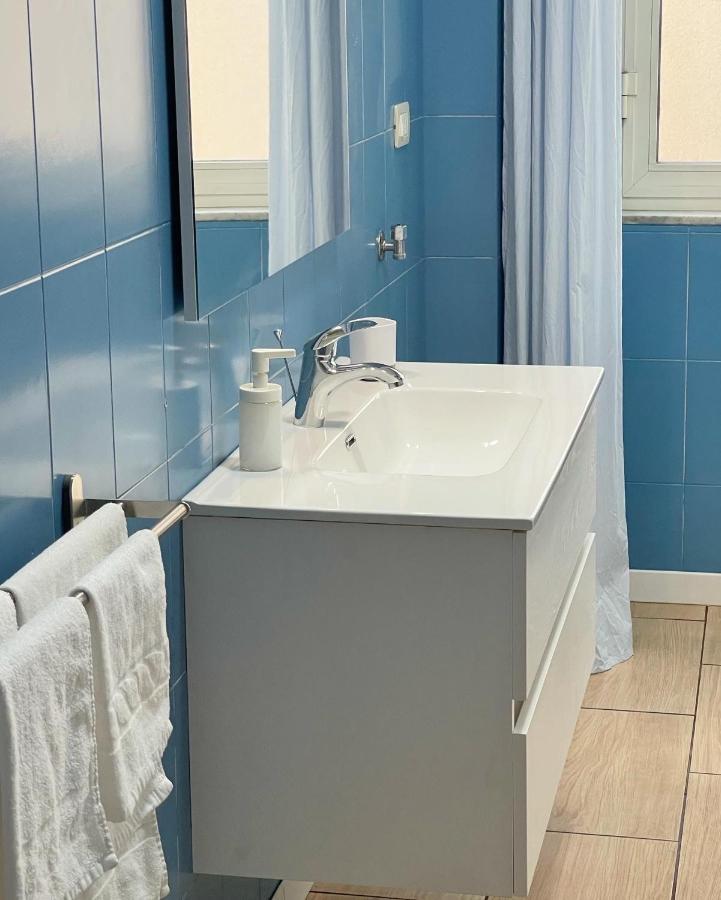 B&B Acqua Azzurra Кастелламмаре-ди-Стабия Экстерьер фото